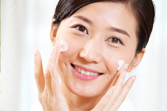 雙眼皮修復(fù)有哪些方法？