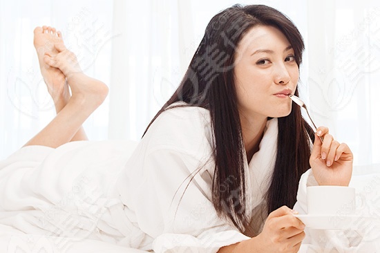 怎樣可以去掉面部的紅血絲和雀斑?